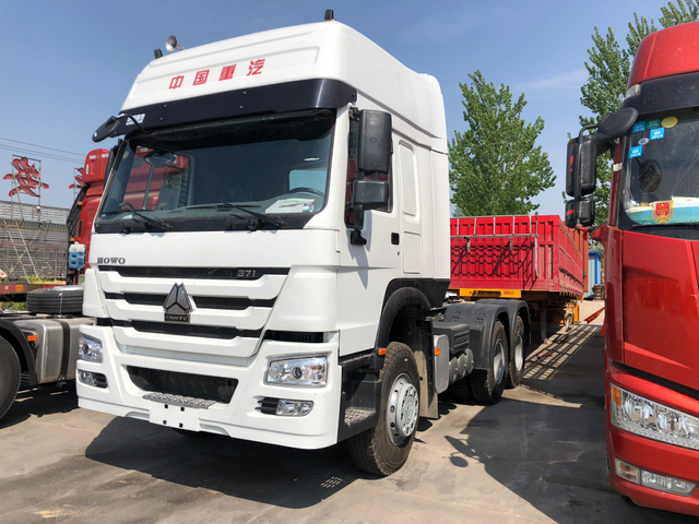 SINOTRUCK SITRAK 6*4 CNG Camión Tractor de Carga Pesada Transmisión Manual Diesel Motor Weichai Euro 2 Nueva Suspensión Neumática Izquierda