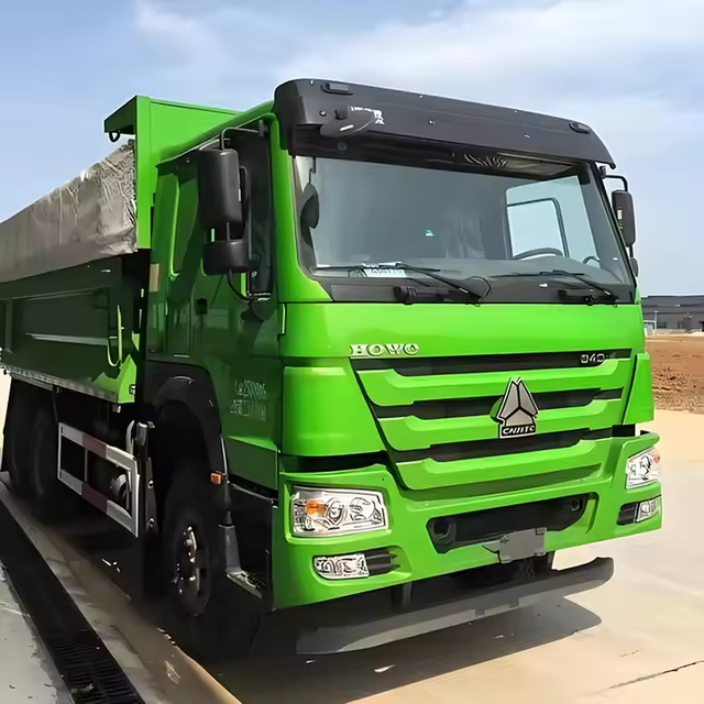 camión volquete usado del volquete del volquete de 8x4 Sinotruck Howo