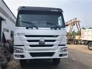 Sinotruk Howo en camiones volquete Precio 336Hp 8X4 sino camión volquete usado para la venta
